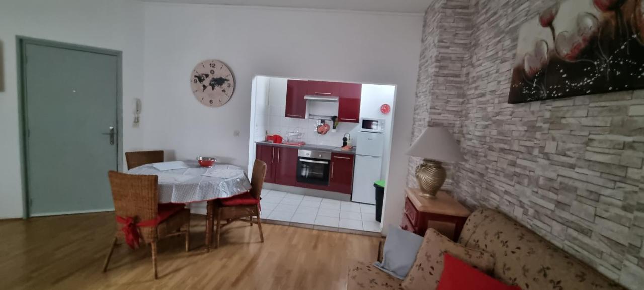 Appartement Meuble Romain Niederbronn-les-Bains Exterior foto